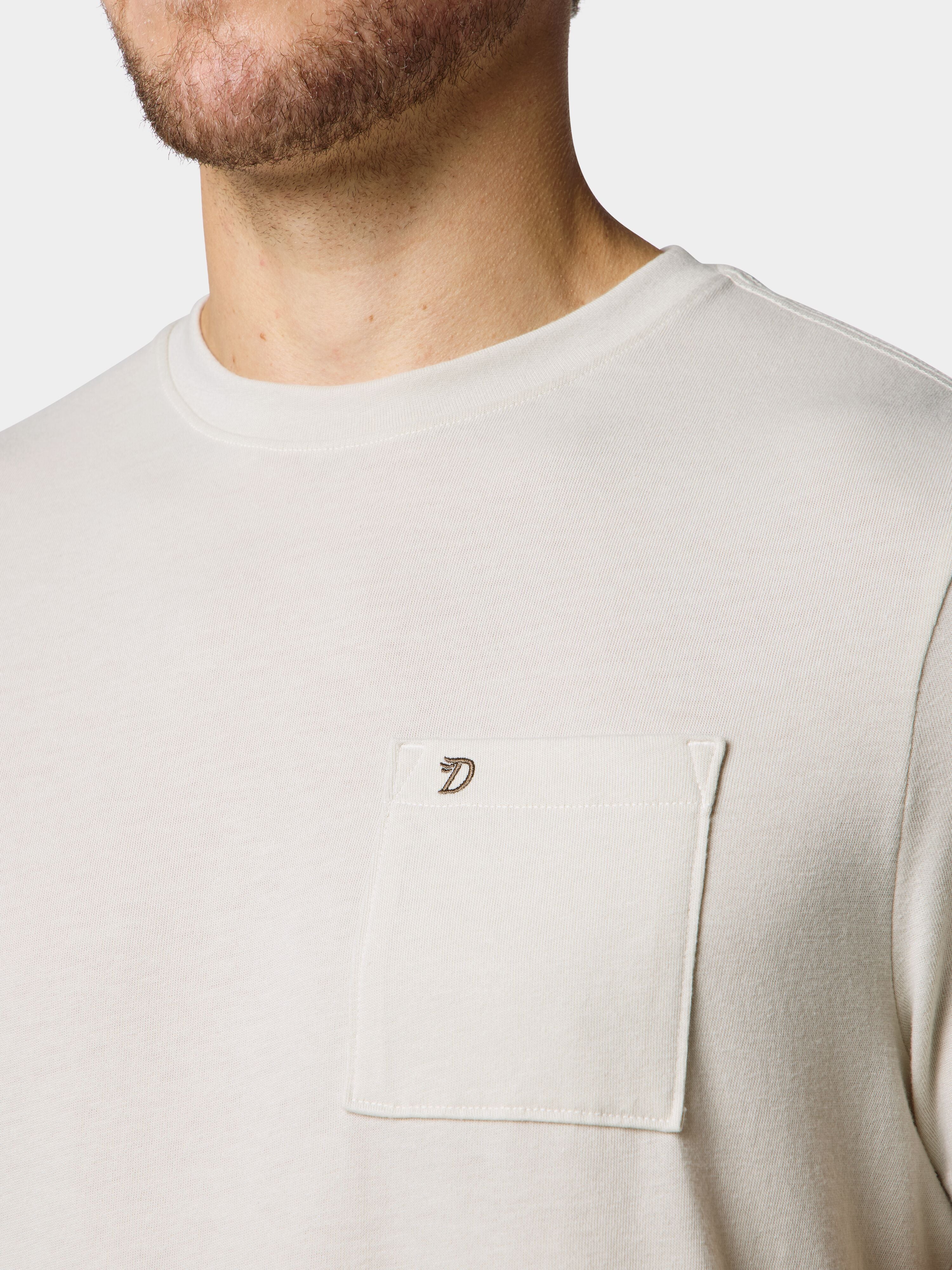 M's Essential drirelease® Tee - Sanddollar