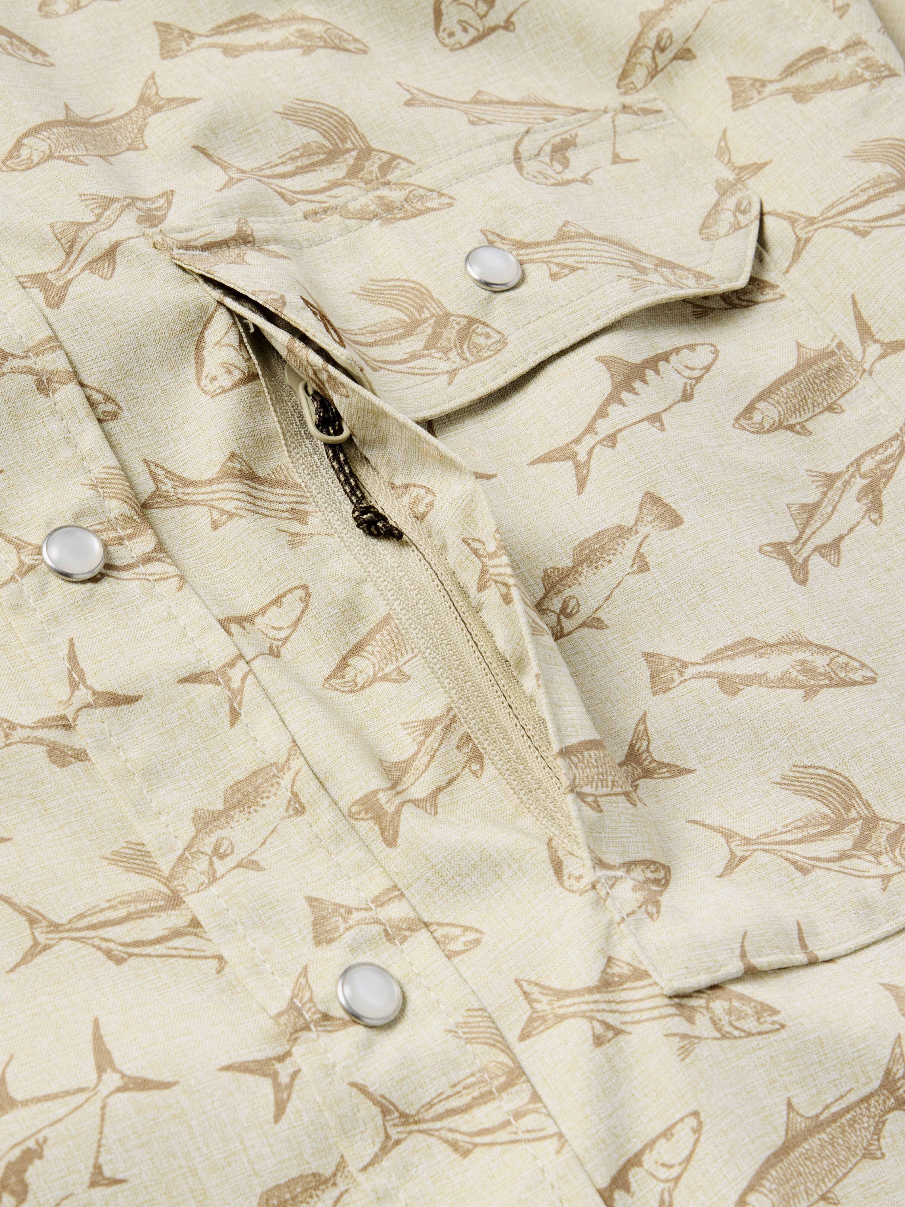 Men's Brrr® Performance Shirt Short Sleeve - Sand Dollar Coastal Frenzy