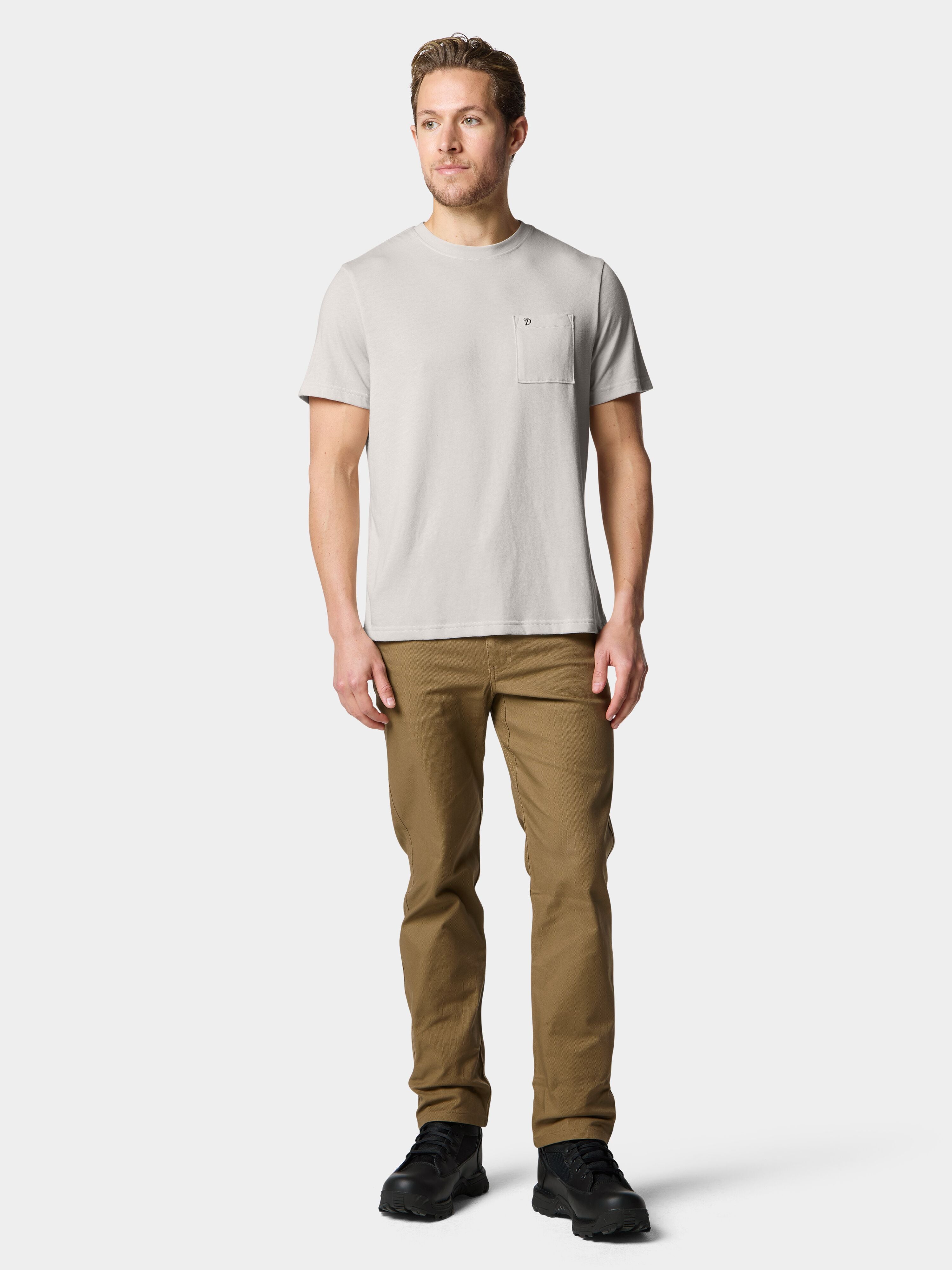 M's Essential drireleaseÂ® Tee - Sanddollar
