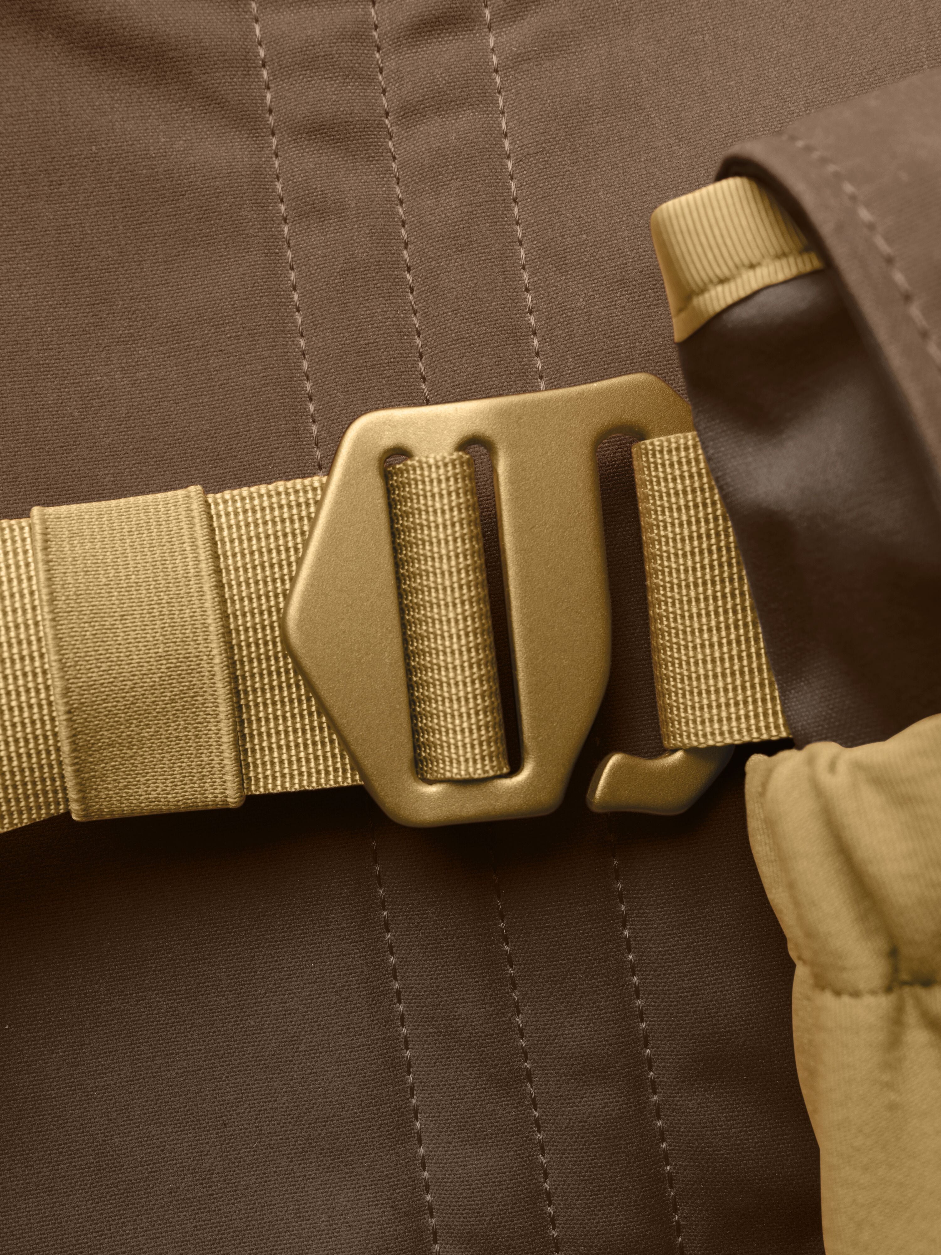 Canvas Upland Strap Vest - Pin Oak/Wheat